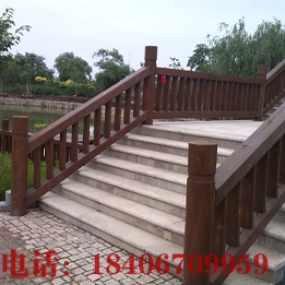 防腐木围栏